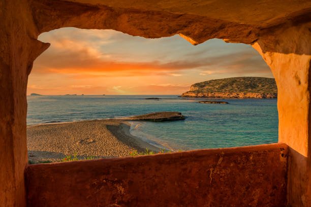 Joya identificativa hecha a mano edición "Cala Comte" - Huellas de Ibiza